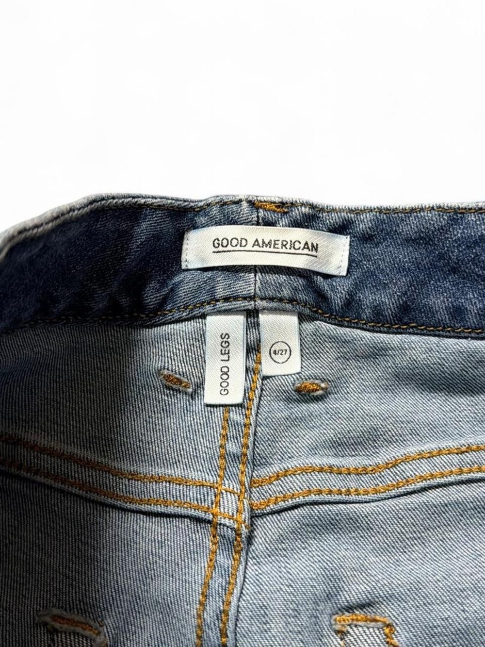 Good American Medium Blue Skinny Jeans - Picture 2 of 8